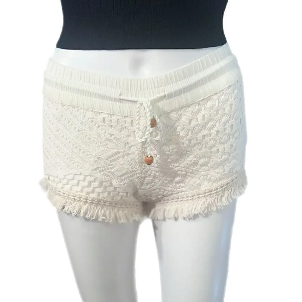 Crochet Drawstring Fringe Shorts - Picture 4 of 14